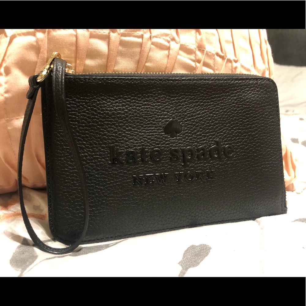 ♠️ Kate Spade Wristlet